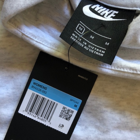 Women’s Nike Hoodie - Picture 2 of 3